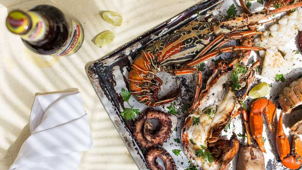 Grilled lobster and seafood platter at Beyt al Salaam
